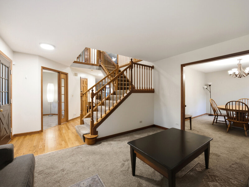 1245 Alexandra Boulevard Crystal Lake IL 60014