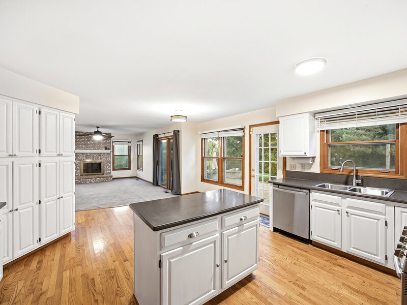 1245 Alexandra Boulevard Crystal Lake IL 60014