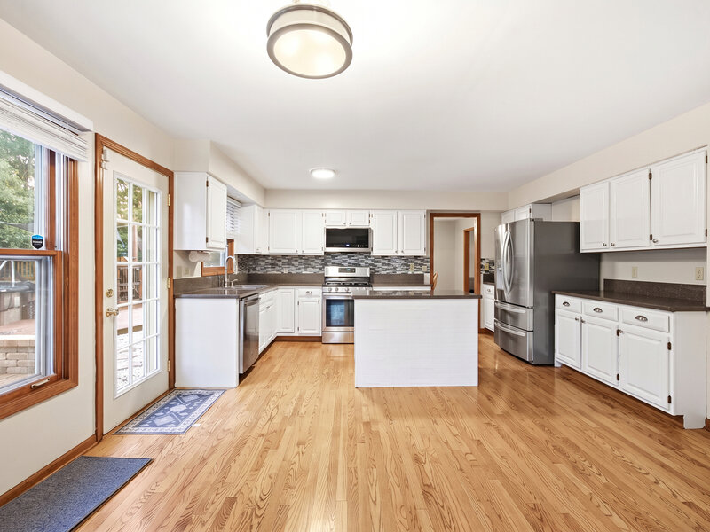 1245 Alexandra Boulevard Crystal Lake IL 60014