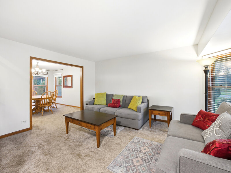 1245 Alexandra Boulevard Crystal Lake IL 60014