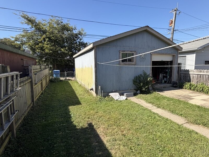 11258 S Drake Avenue Chicago IL 60655