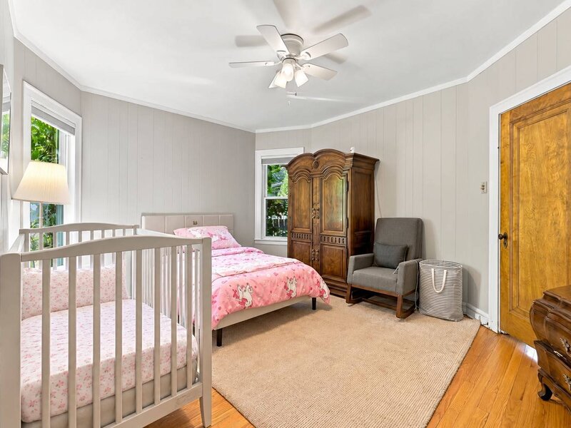 2940 W Greenleaf Avenue Chicago IL 60645