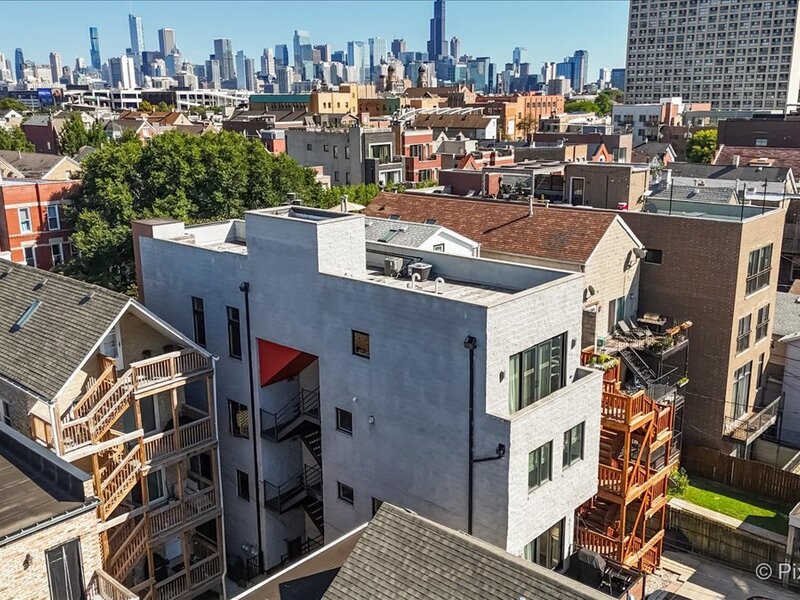 1308 N Bosworth Avenue Chicago IL 60622