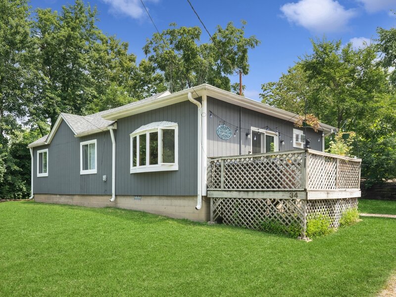 34 N Adams Street Oswego IL 60543