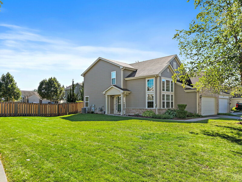 101 Boathouse Road Pingree Grove IL 60140