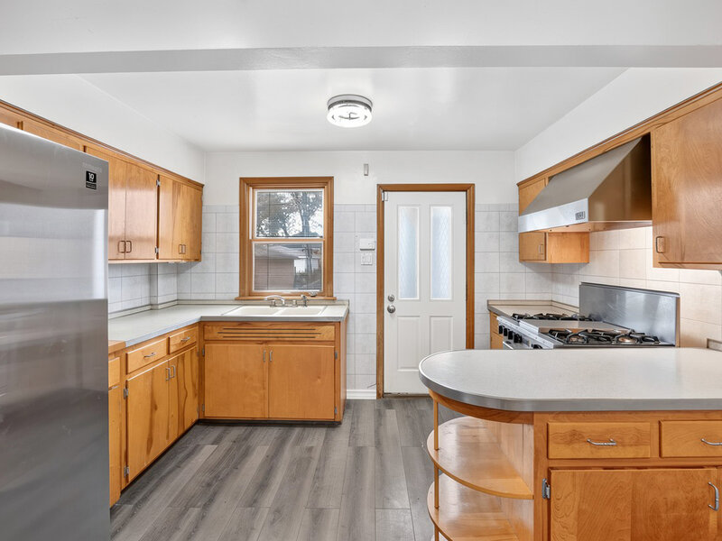 8732 S East End Avenue Chicago IL 60617