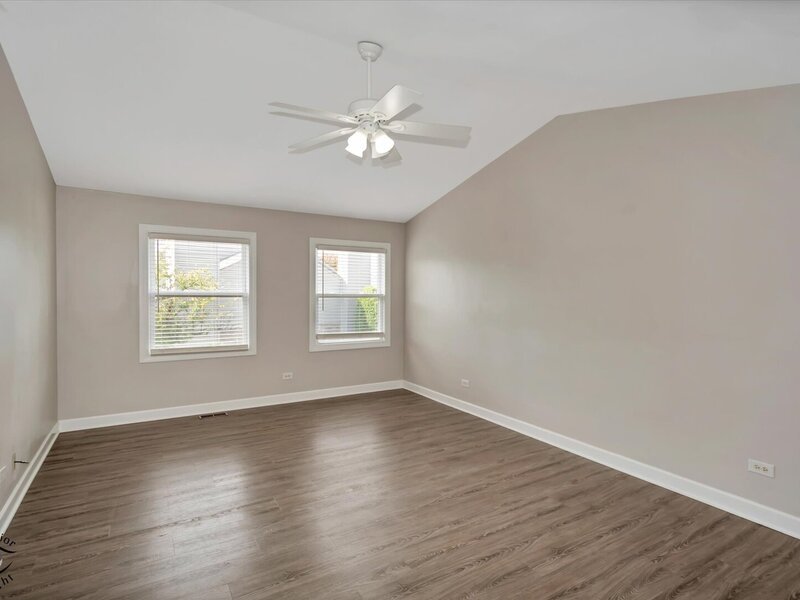 9327 Bradford Lane Orland Park IL 60462