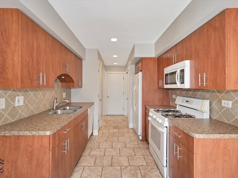 9327 Bradford Lane Orland Park IL 60462