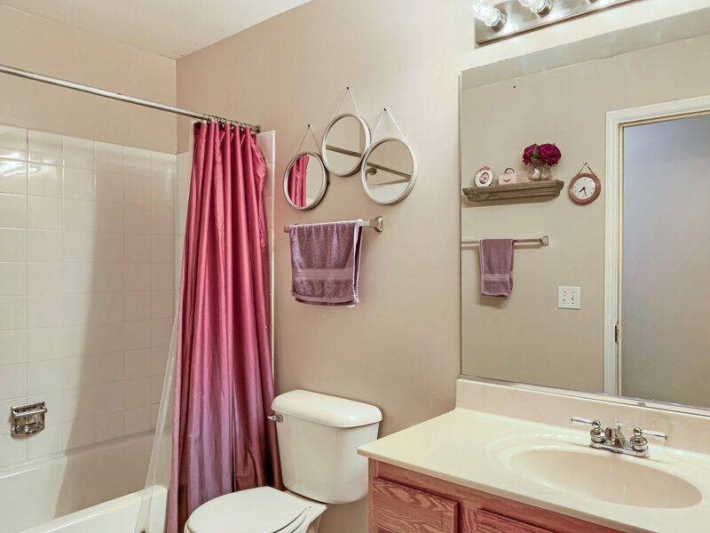 75 Larch Court Schaumburg IL 60193