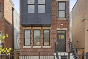 Photo of 3319 S Prairie Avenue Chicago IL 60616