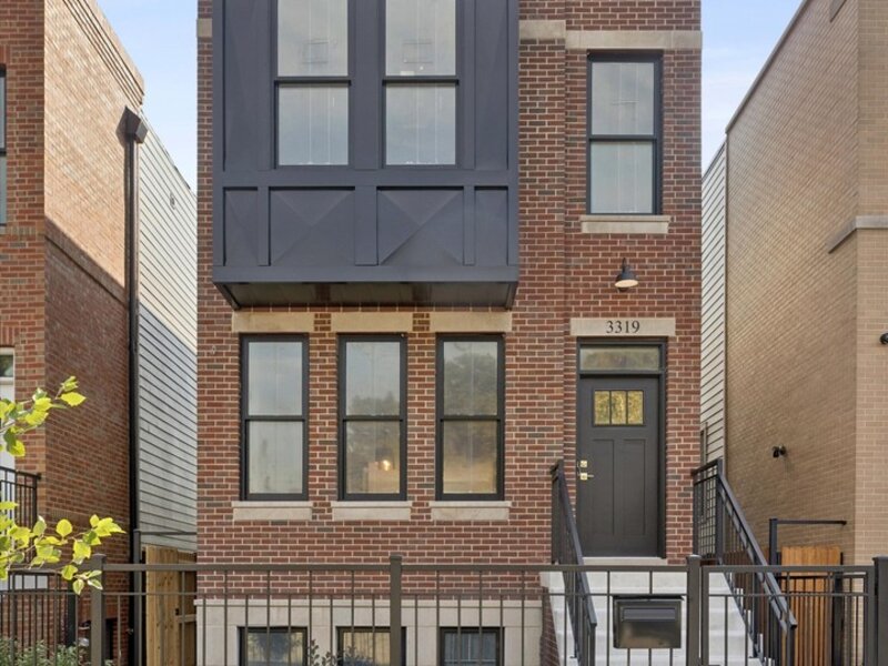 3319 S Prairie Avenue Chicago IL 60616