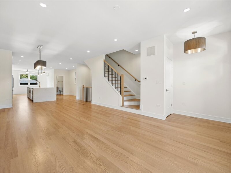 3319 S Prairie Avenue Chicago IL 60616