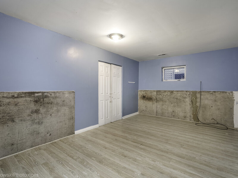 6732 S Dorchester Avenue Chicago IL 60637