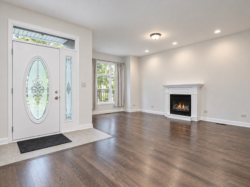6732 S Dorchester Avenue Chicago IL 60637