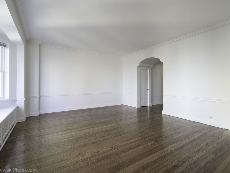 5000 S Cornell Avenue Chicago IL 60615