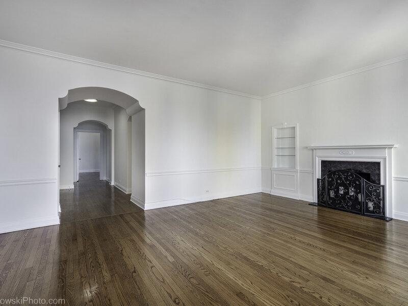 5000 S Cornell Avenue Chicago IL 60615
