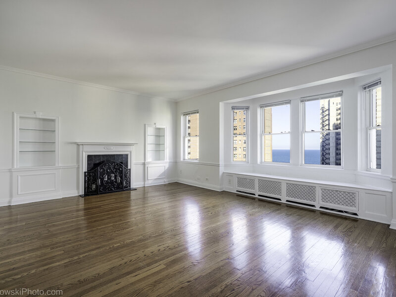 5000 S Cornell Avenue Chicago IL 60615