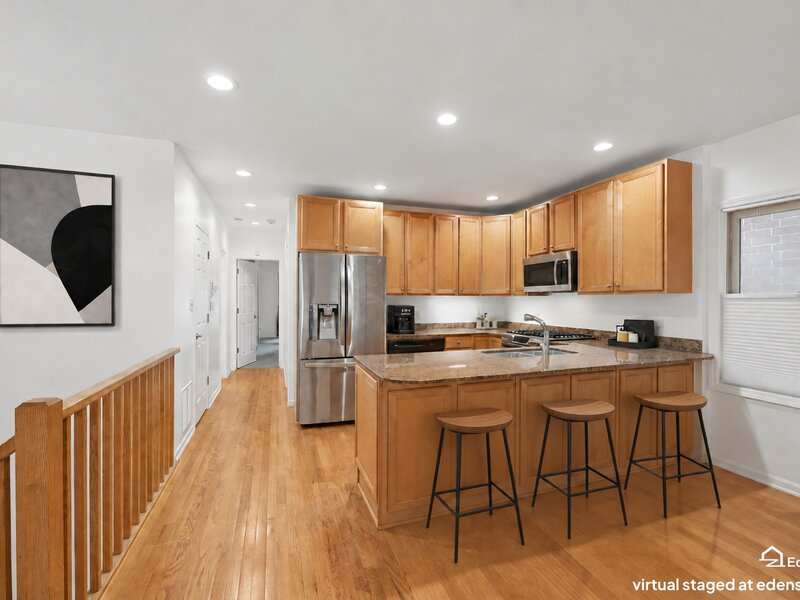 1450 W Erie Street Chicago IL 60642