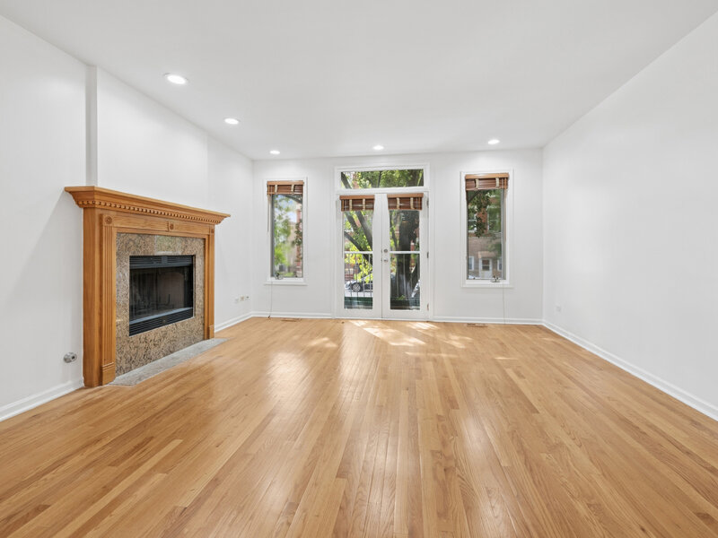 1450 W Erie Street Chicago IL 60642