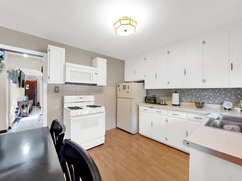 15716 Woodbridge Avenue Harvey IL 60426