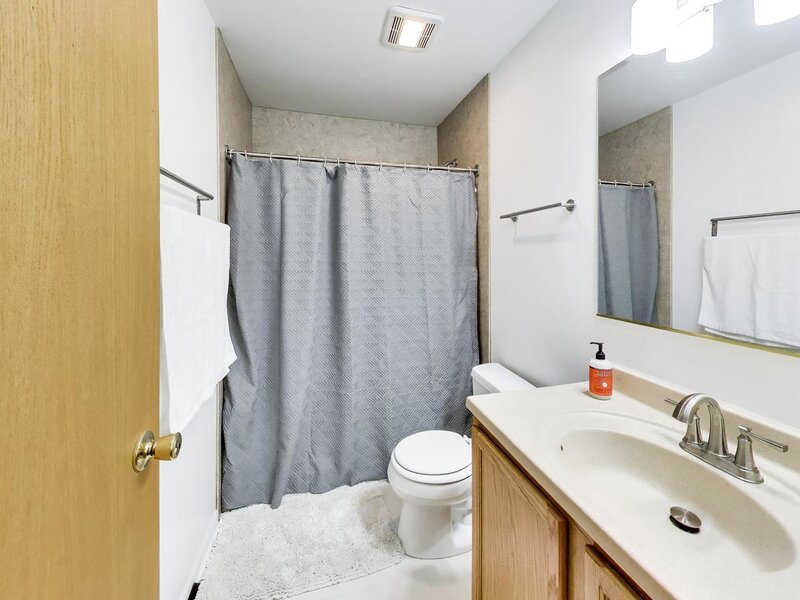 1316 Beverly Lane Streamwood IL 60107