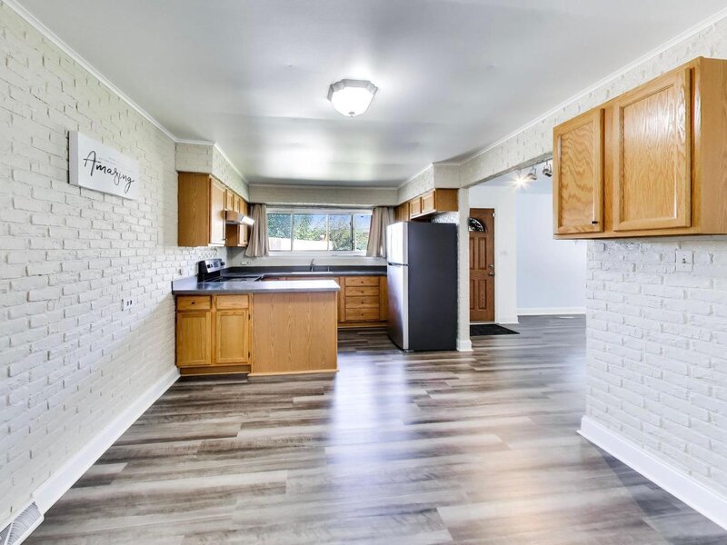 1316 Beverly Lane Streamwood IL 60107