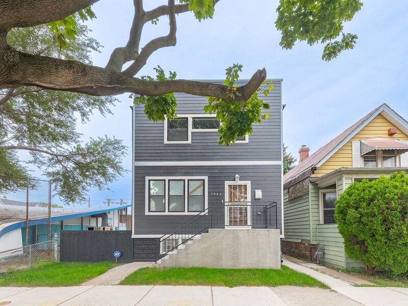 7846 S Saint Lawrence Avenue Chicago IL 60619