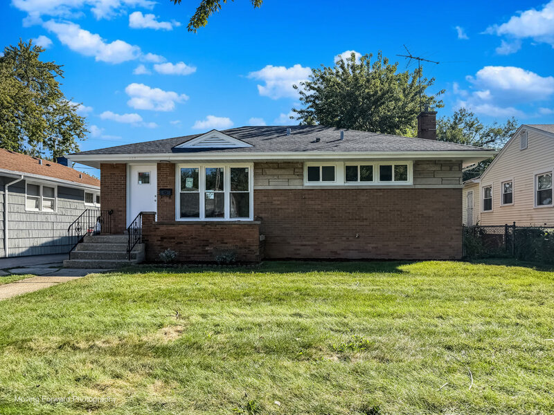 409 Merrill Avenue Calumet City IL 60409