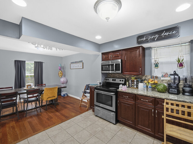 14915 Grant Street Dolton IL 60419