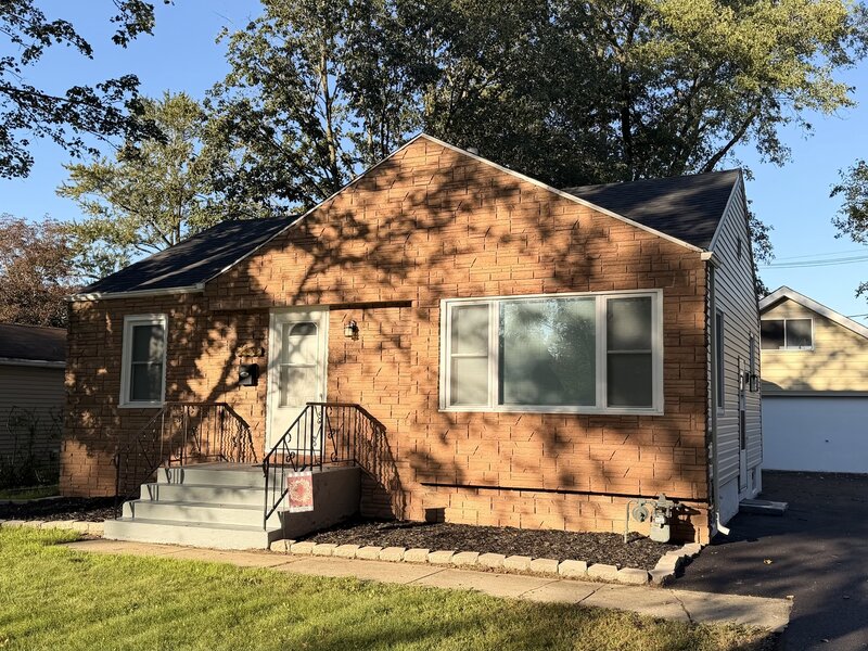 22032 Millard Avenue Richton Park IL 60471