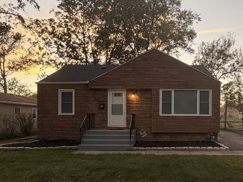 22032 Millard Avenue Richton Park IL 60471