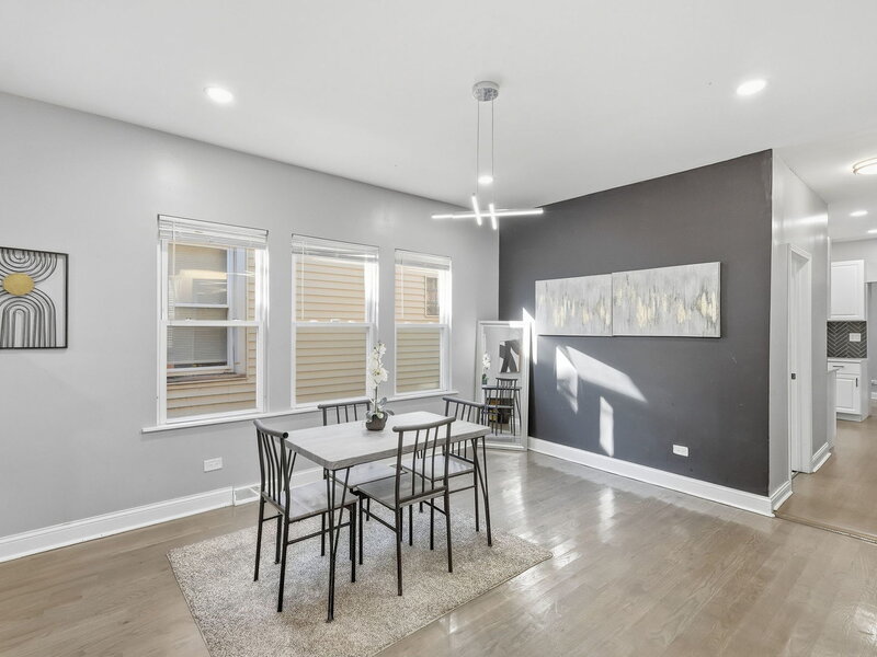 8020 S Muskegon Avenue Chicago IL 60617