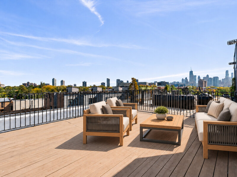 1750 N Clybourn Avenue Chicago IL 60614
