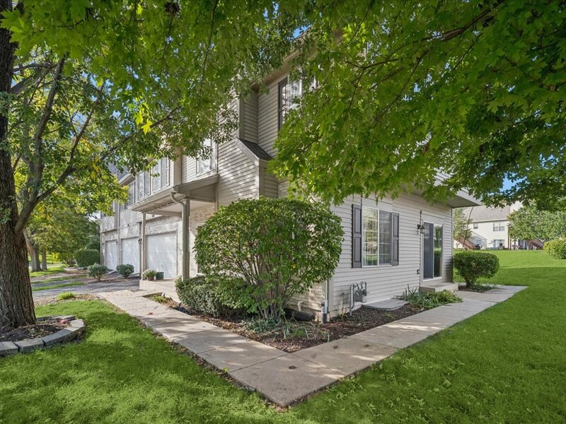 2045 Village View Drive Yorkville IL 60560