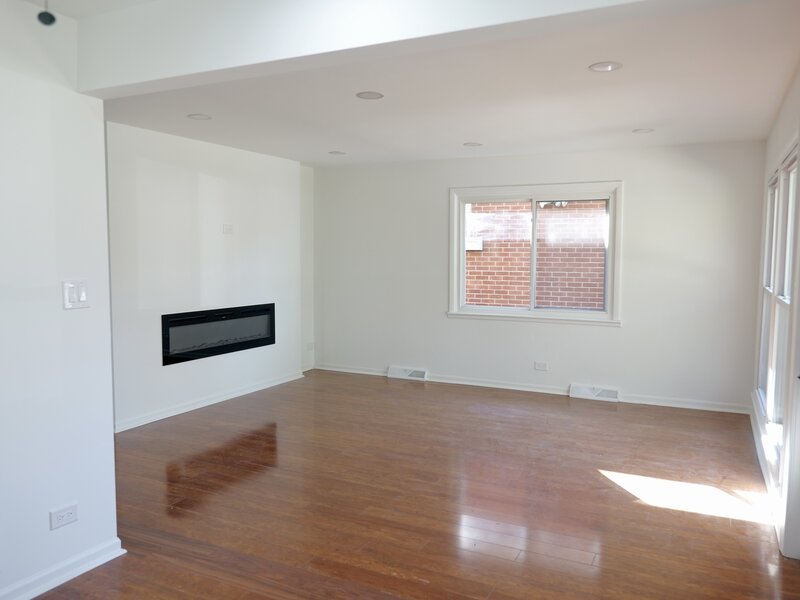 9221 S Perry Avenue Chicago IL 60620
