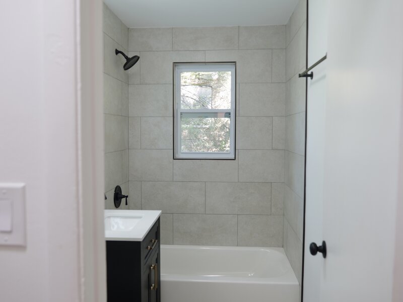 9221 S Perry Avenue Chicago IL 60620