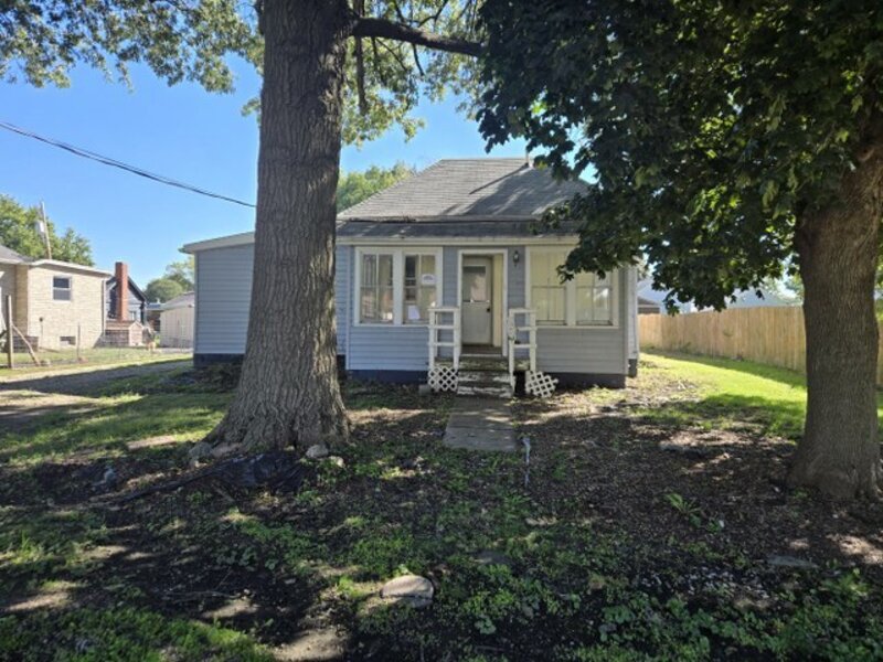 106 Nw 5th Avenue Aledo IL 61231