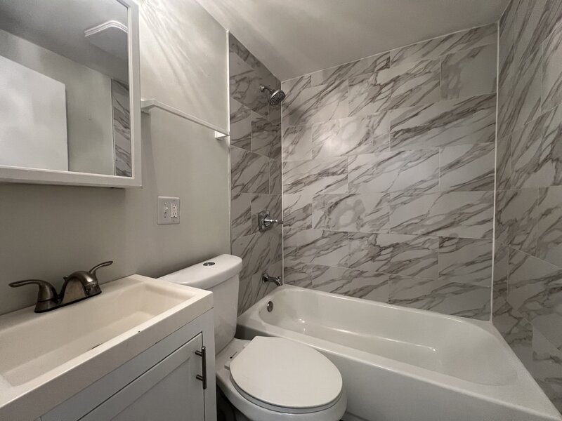 6848 W 96th Street Oak Lawn IL 60453