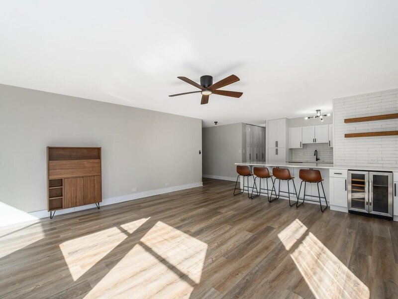 30 E Elm Street Chicago IL 60611
