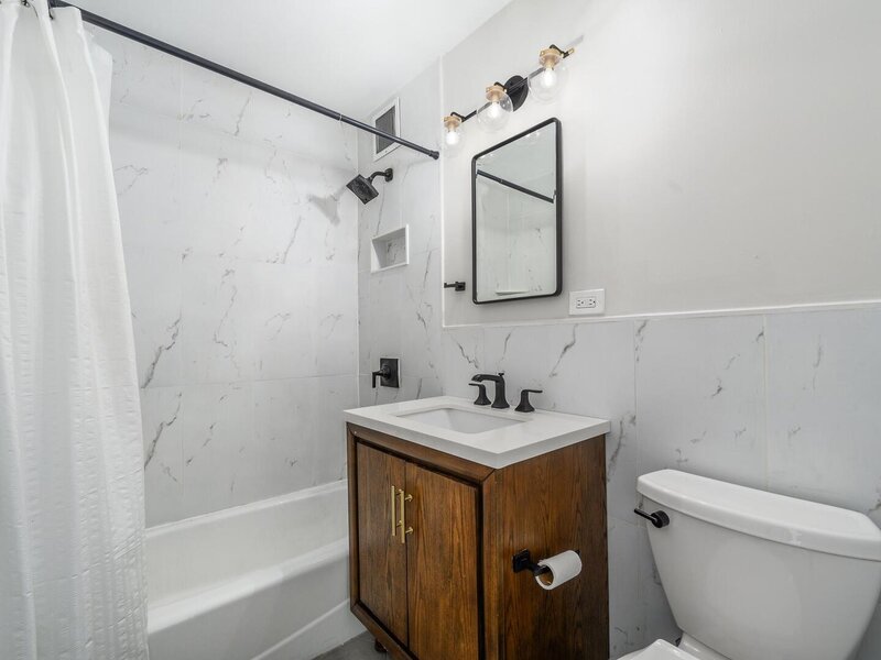 30 E Elm Street Chicago IL 60611