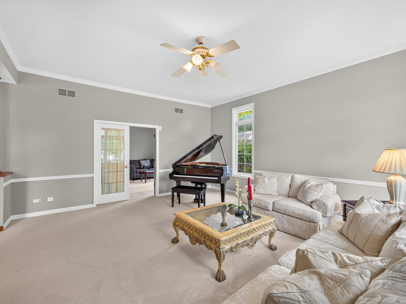 4020 White Eagle Drive Naperville IL 60564