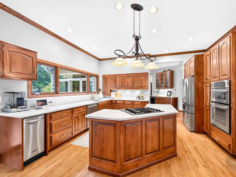 4020 White Eagle Drive Naperville IL 60564