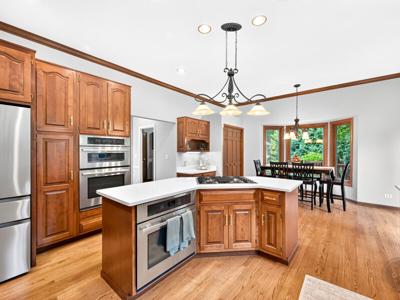 4020 White Eagle Drive Naperville IL 60564