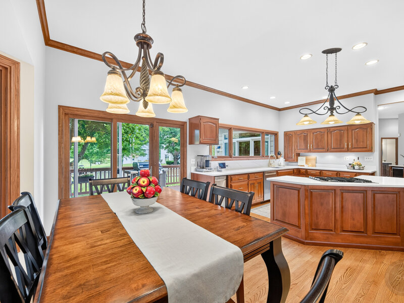 4020 White Eagle Drive Naperville IL 60564