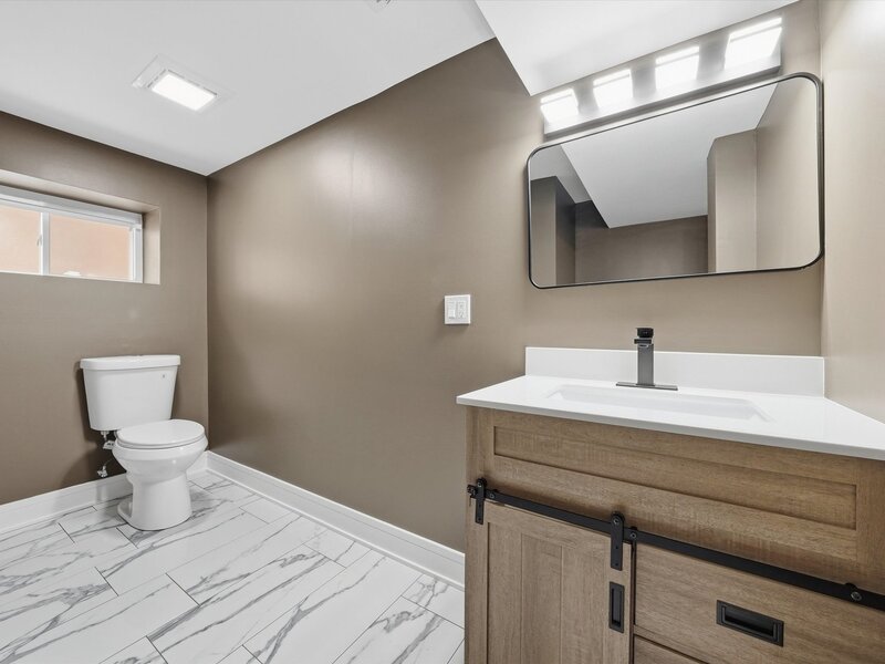 8817 S Parnell Avenue Chicago IL 60620