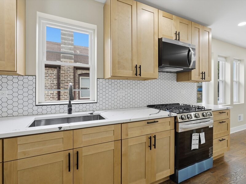 8817 S Parnell Avenue Chicago IL 60620