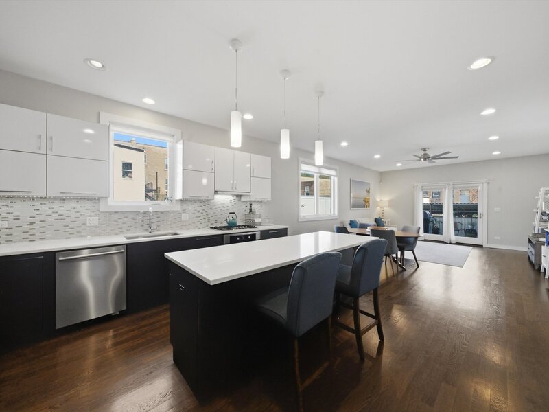 1509 N Campbell Avenue Chicago IL 60622