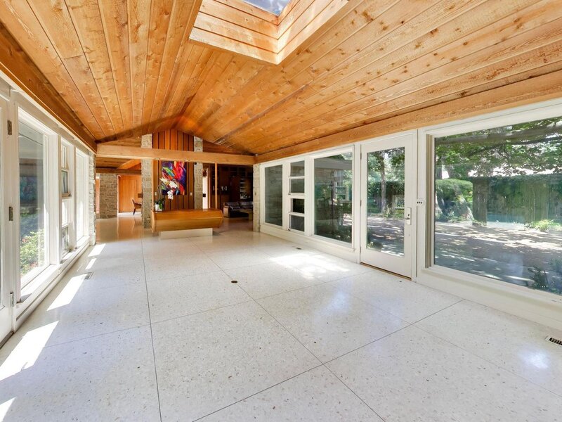 42 Woodley Road Winnetka IL 60093