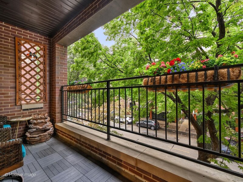 847 W Diversey Parkway Chicago IL 60614