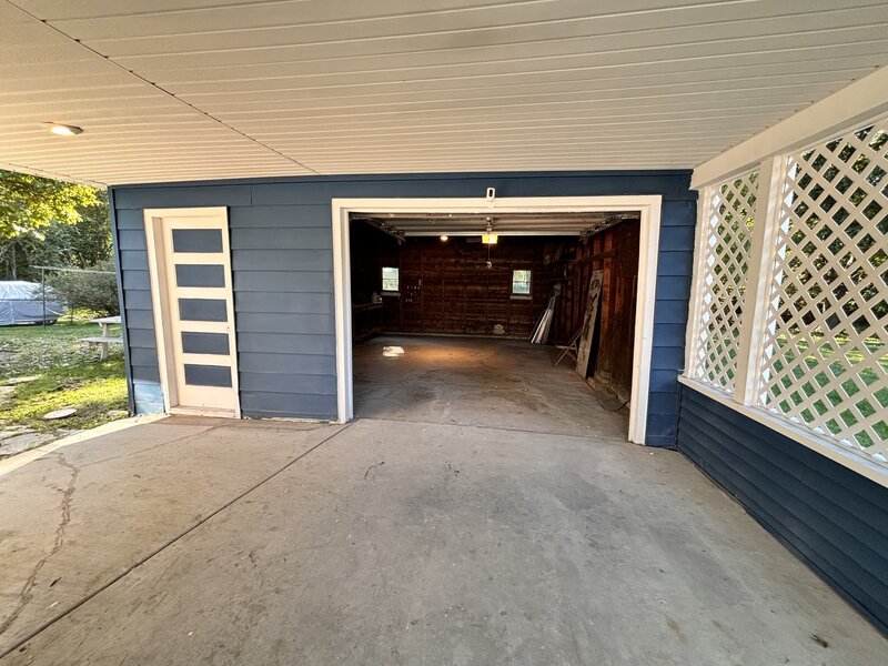 385 166th Street Calumet City IL 60409